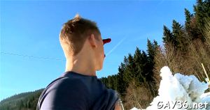 Watch from 0:00:27