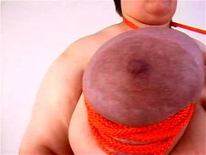 katie ties up her huge tits