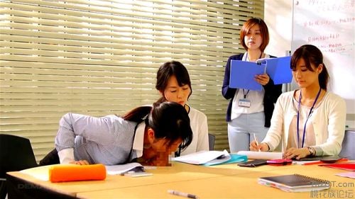 blowjob anywhere anytime: Handjob, Xhamster & Cumshot Porn - SpankBang