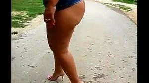 Fat Azz Walking xxx thumbnail