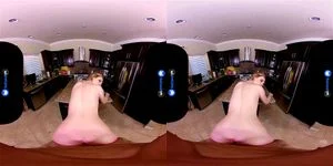 Vr x thumbnail