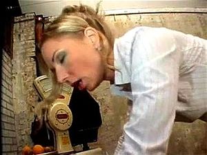Ab 0:01:30 ansehen