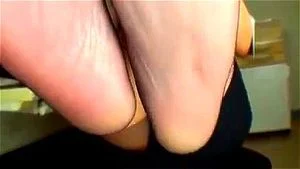 Foot Job.. thumbnail