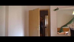 Watch from 0:00:32