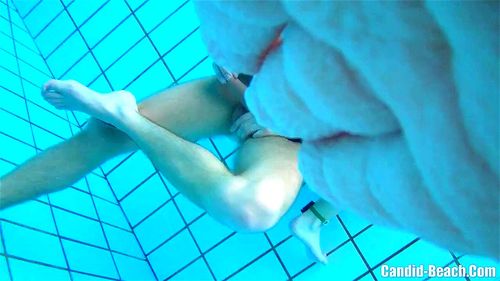 parejas teniendo sexo en la piscina - Gemidos, Pool, Couples Porn - SpankBang