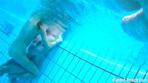 parejas teniendo sexo en la piscina - Gemidos, Pool, Couples Porn - SpankBang