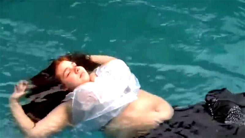 Enormous boobs swimming Enormous boobs swimming