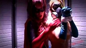 superheroines thumbnail