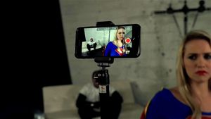 superheroine thumbnail