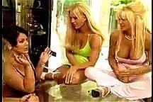 Nasty-Threesome--Amateur-Lesbian-Sex-In-Bed Nasty-Threesome--Amateur-Lesbian-Sex-In-Bed