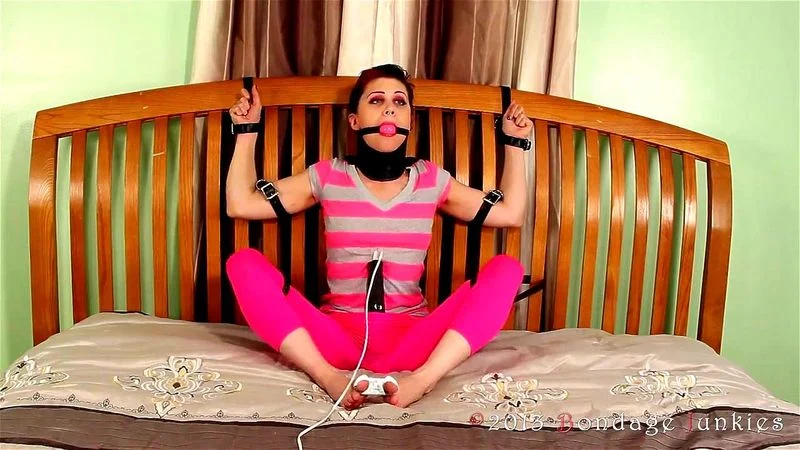 tied in leggings tied in leggings