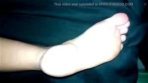 Feet thumbnail