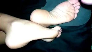 Feet thumbnail