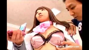 Mannequin challenge at mobile store of Japan