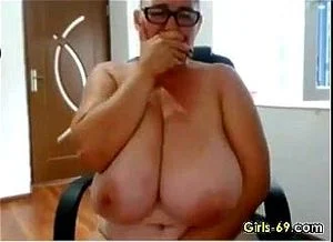 Huge Tits Collection (Mature) thumbnail