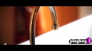 Watch from 0:01:05