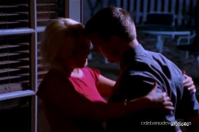 Beverly Lynne Sex Scene in "Vinyl Dolls" (2002). Beverly Lynne Sex Scene in "Vinyl Dolls" (2002).
