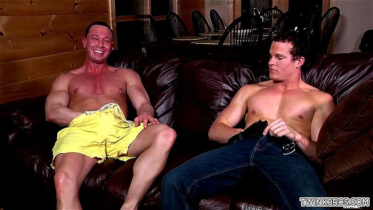 Muscle stepson oral sex and cumshot