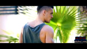 Watch from 0:00:32