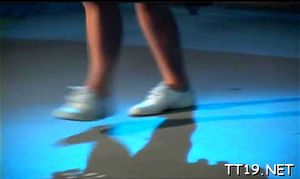 Watch from 0:00:27