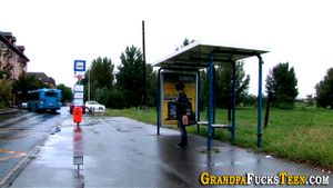 Ab 0:00:34 ansehen