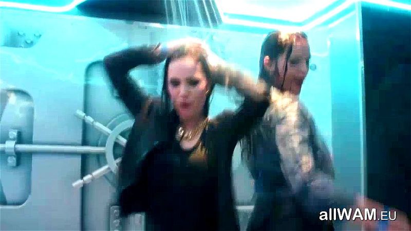 Dancing Brunettes Get Wet Dancing Brunettes Get Wet