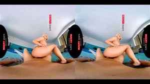 Watch from 0:05:39