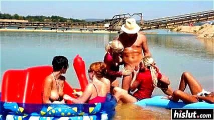 HAREM HOT GIRLS SEX HAREM THEIR MASTER IN LAKE