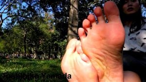 Asian Feet Soles thumbnail