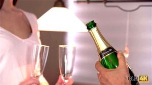 Ab 0:00:49 ansehen
