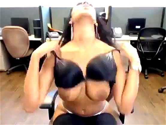 Hot busty latina Hot busty latina