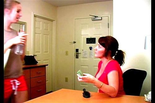 You Don't Clean (spanking): Eporner, Fetish & Spanked Porn - SpankBang