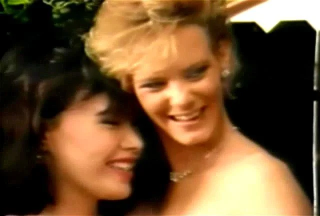 Cara Lott, Kristara Barrington - The Heat is On (1985) Cara Lott, Kristara Barrington - The Heat is On (1985)