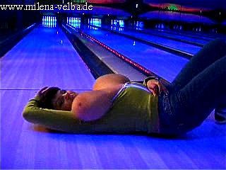 Huge Boobs bowling Huge Boobs bowling