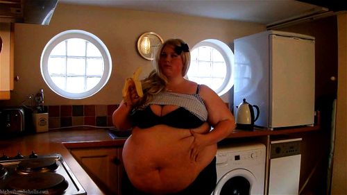 Rotund BBW housewife: Fat, Fat Belly & Obese Porn - SpankBang