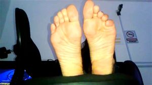 feet thumbnail