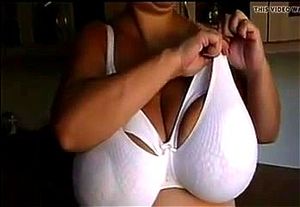 300px x 207px - Watch huge boobs in nursing bra - Big Tits Milf Mature, Amateur, Big Tits  Porn - SpankBang