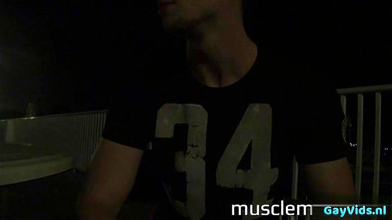 Muscle gay domination with cumshot