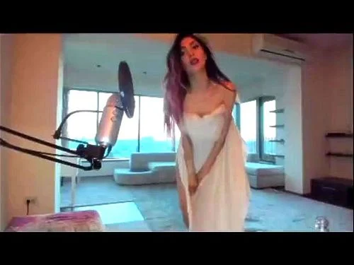 arab, big tits, mature, webcam