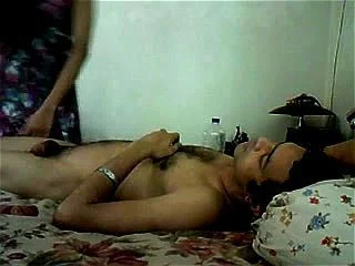 Indian chicks sucks BF's cock - camansi.com