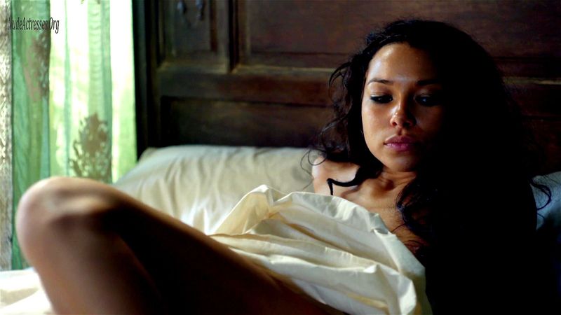 Jessica Parker Kennedy