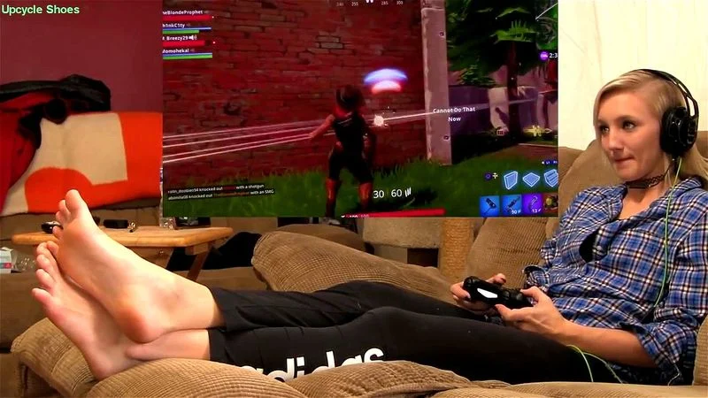 Fortnite with Brittney - beautiful soles 3