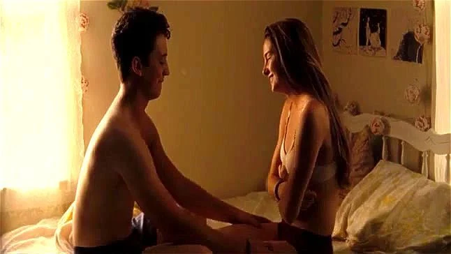 Movie scene : Shailene woodley first time