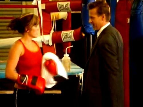 Maisie Podziemny Bokser Film Porno - SpankBang