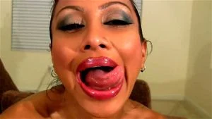 Mouth-Tongue Fetish thumbnail