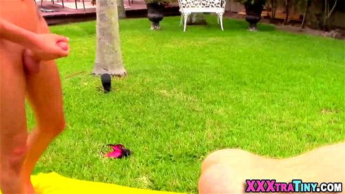 Dirty babe outdoor facial