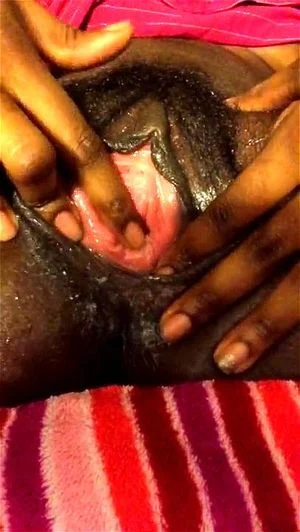 PLATE OF PUSSY thumbnail