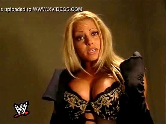 trish stratus