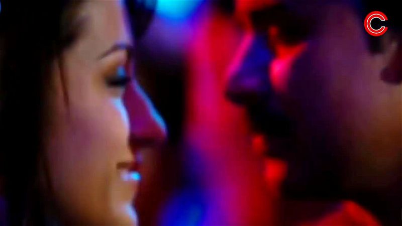 HOT TRISHA KISS HOT TRISHA KISS