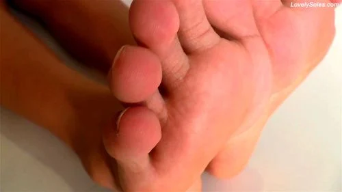 Sexy FUCKING feet thumbnail